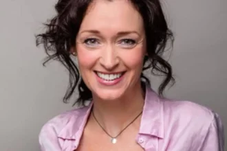 julia finkernagel wikipedia